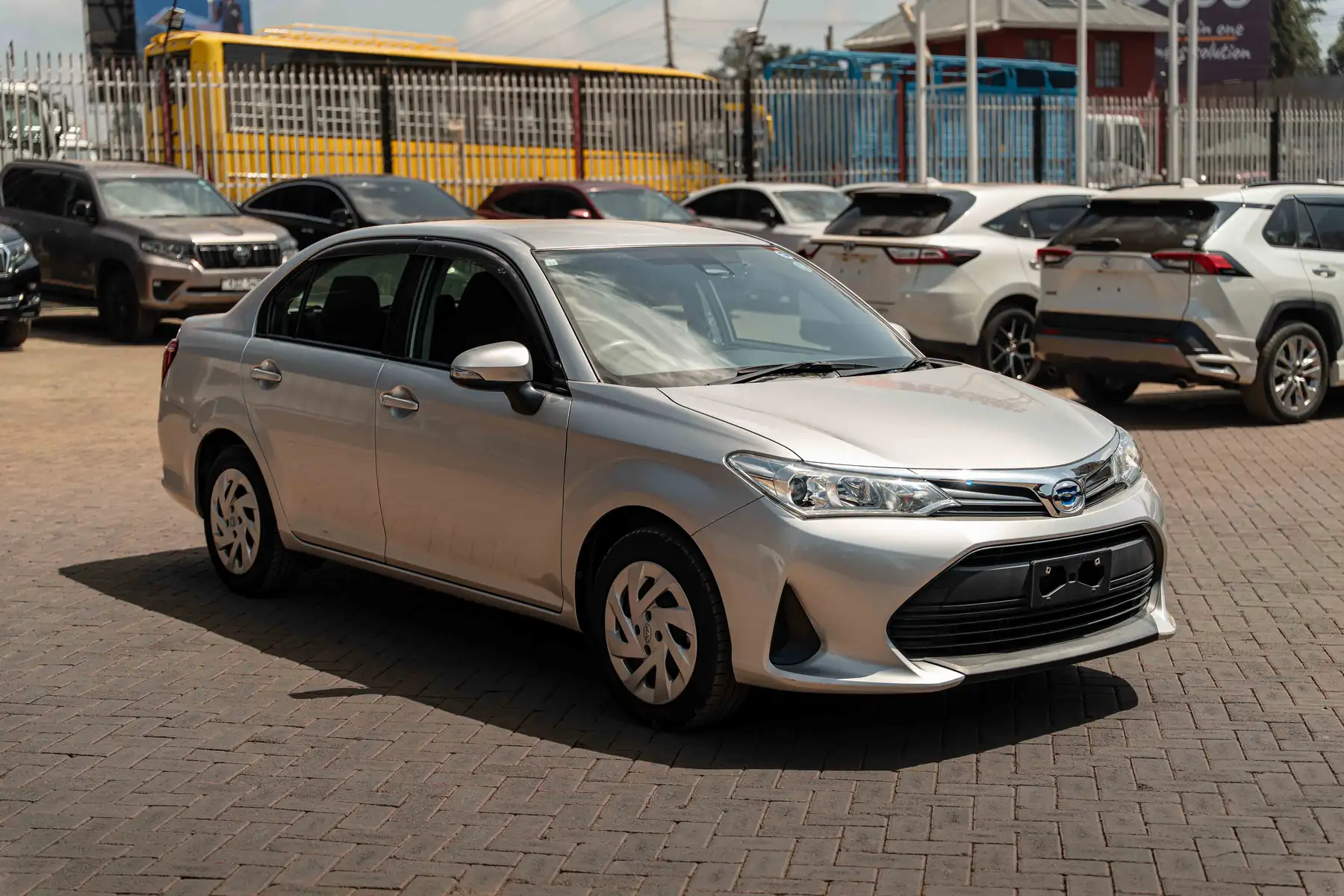 Toyota Axio · 2019